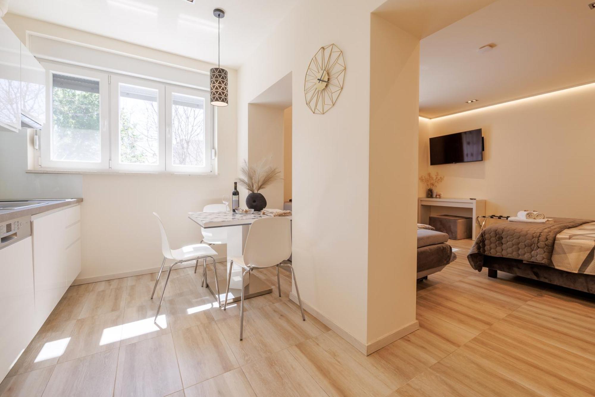 Perimar Luxury Apartments And Rooms Split Center Ruang foto